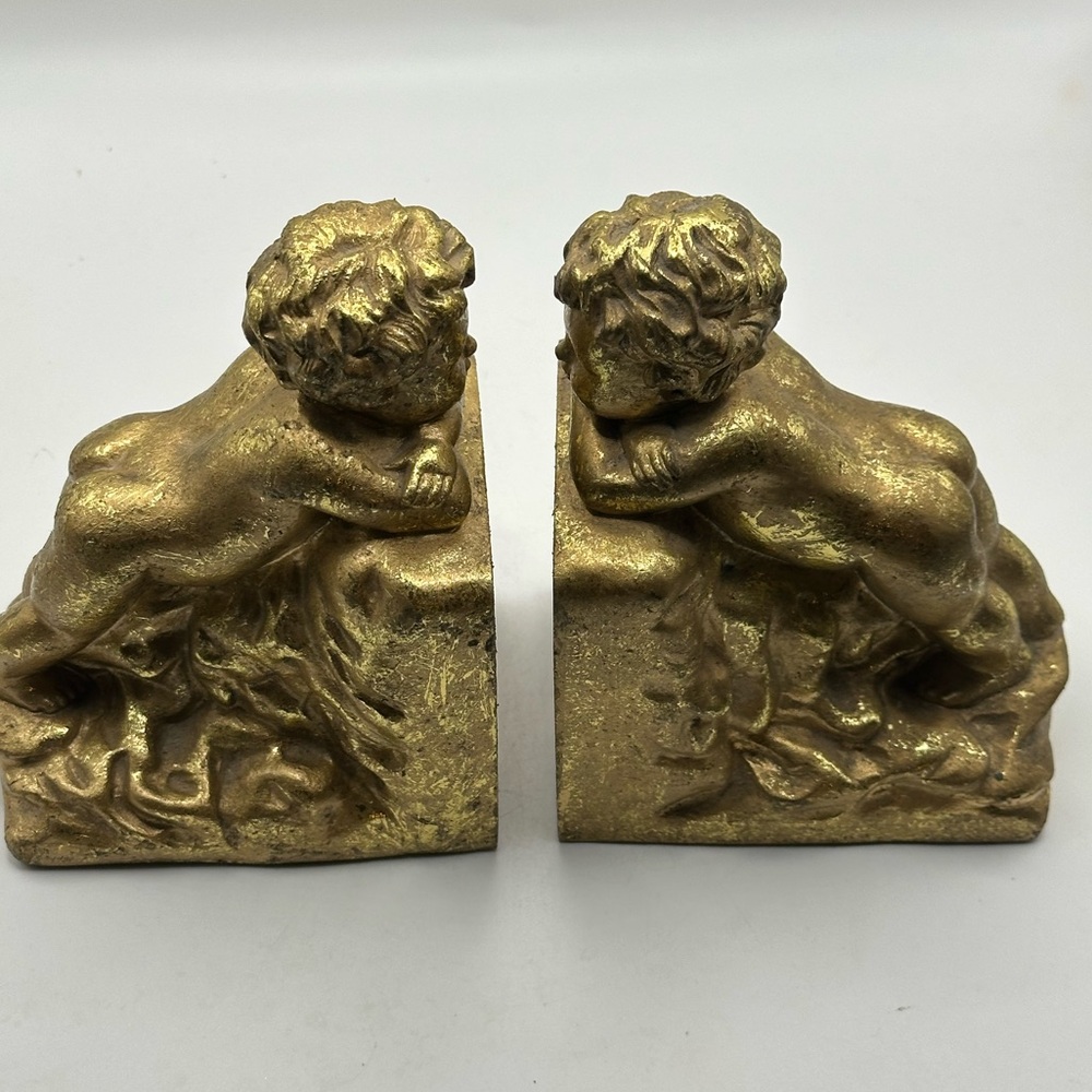 Retro CBK LTD 1995 Book Ends CHERUB Resin Hollywood Regency Gold Gilt Leaf Boy